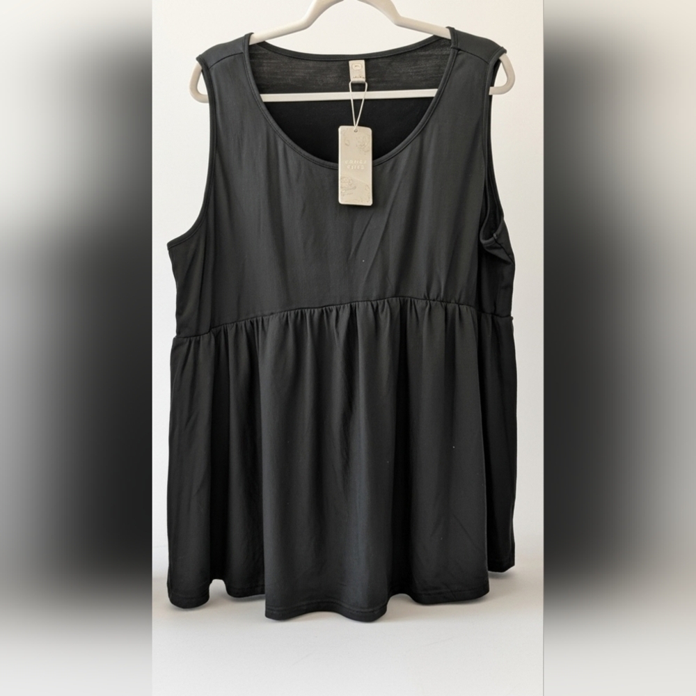 Emery Rose NWT Plus Size Women's Black Sleeveless Stretch Top Size 4XL NEW cthny